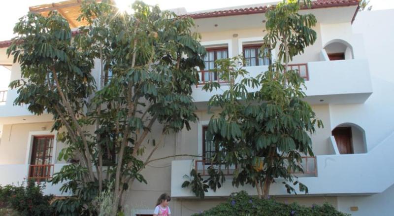 Alexandra Apartments Сталида Экстерьер фото